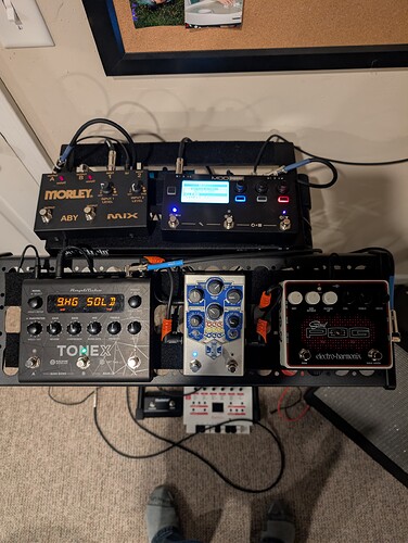 PXL_20251129_231326367