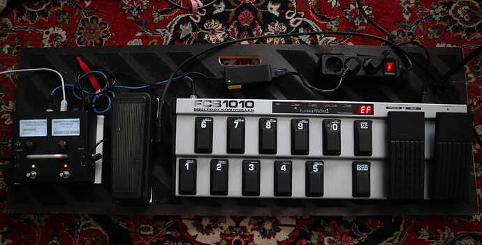 pedalboard
